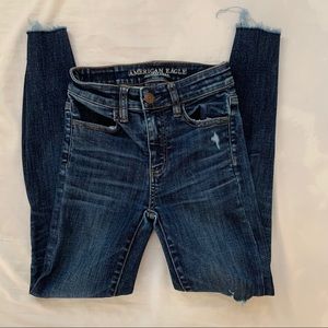 American Eagles High Waisted Skinny Jeans